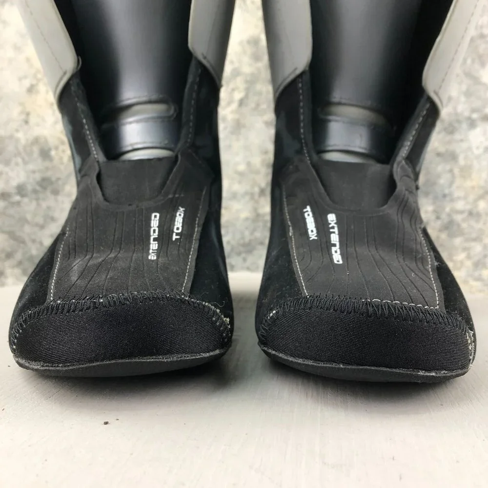 Atomic Women's Size 24 (US 6.5) Black Grey Extended Toebox Winter Ski Boots